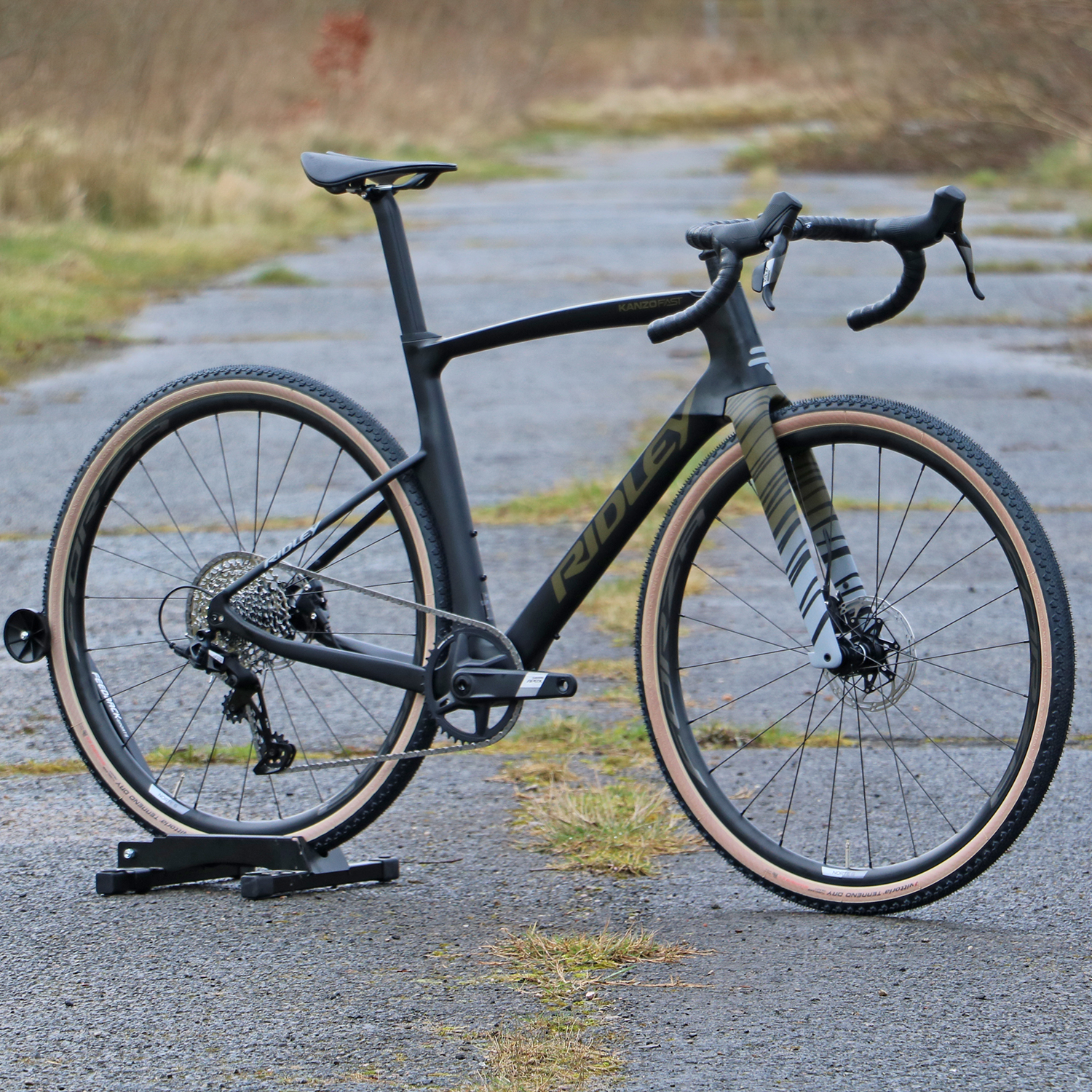 Ridley Kanzo Fast Apex XPLR Carbon Gravel Bike - 2024 | Merlin Cycles