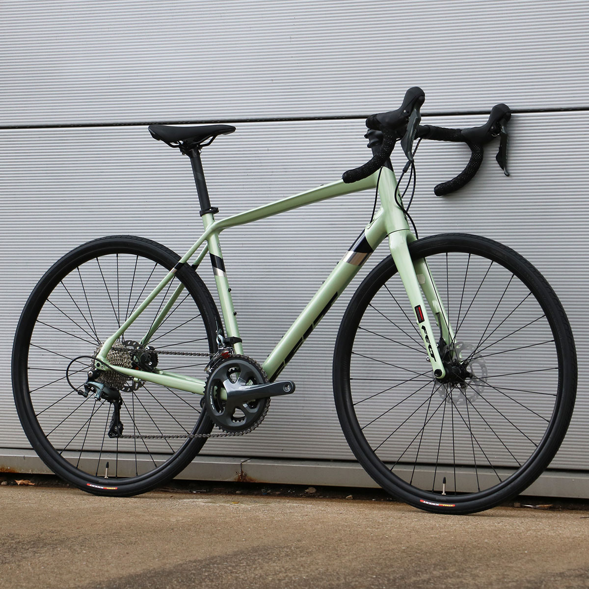 Felt VR 40 Tiagra Road Bike | Merlin Cycles