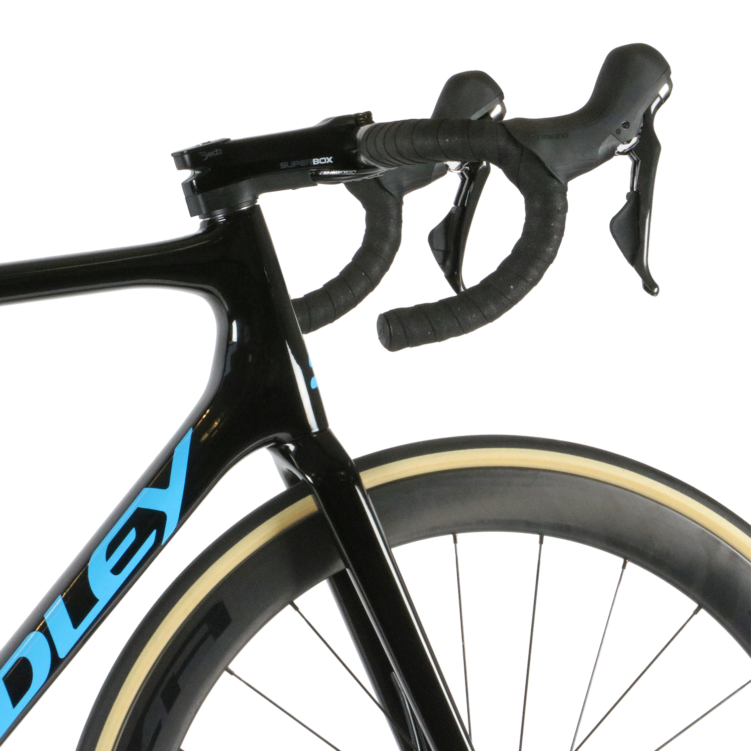 Ridley Helium Disc Ultegra Carbon Road Bike - Ex Demo | Merlin Cycles