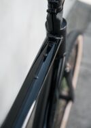 Mounting points top tube